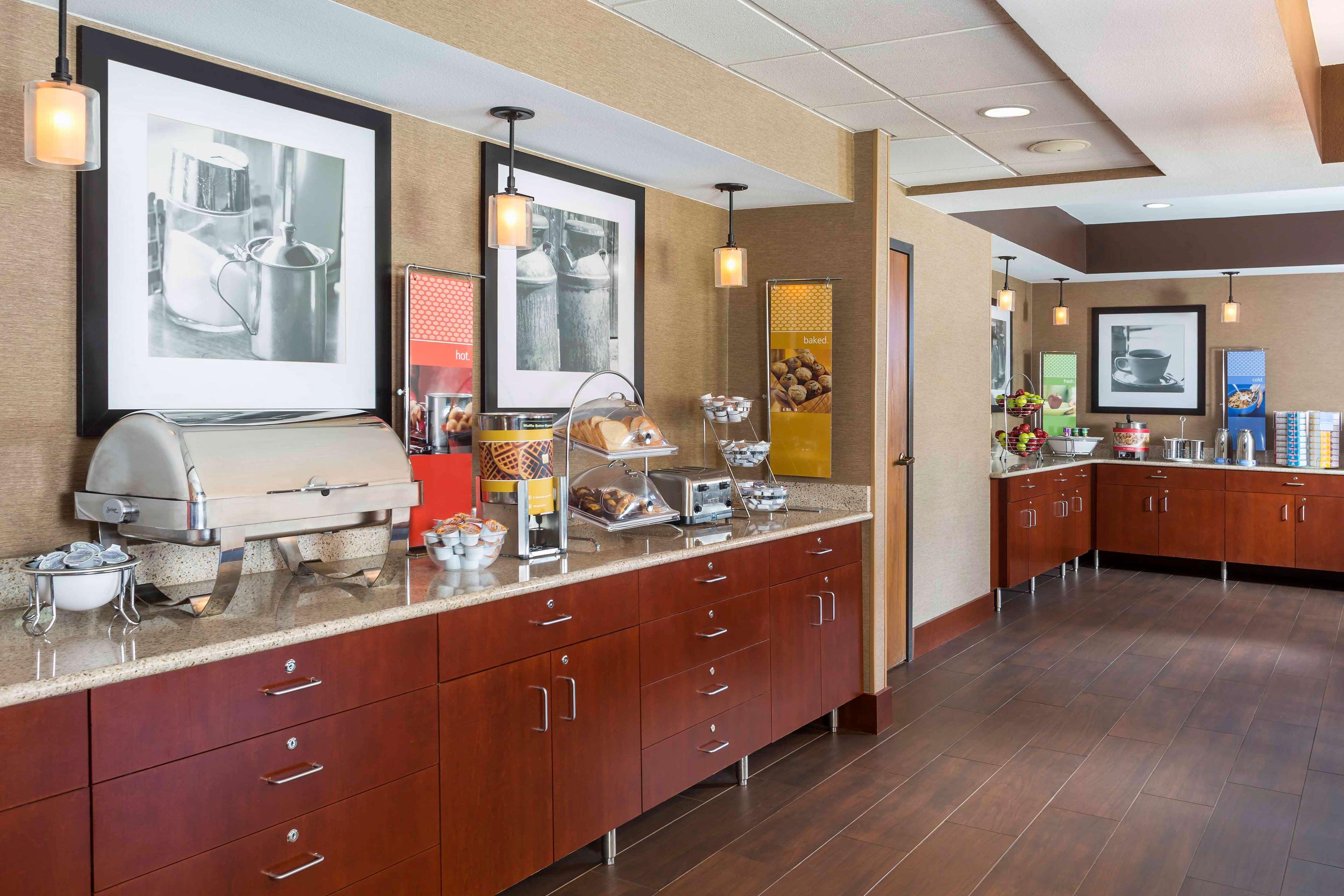 Hampton Inn Youngstown/Boardman Poland Esterno foto